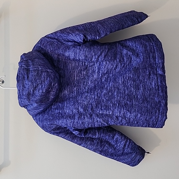 Champion winter jacket size XS  4-5 in purple with shades of blue. - Picture 2 of 4